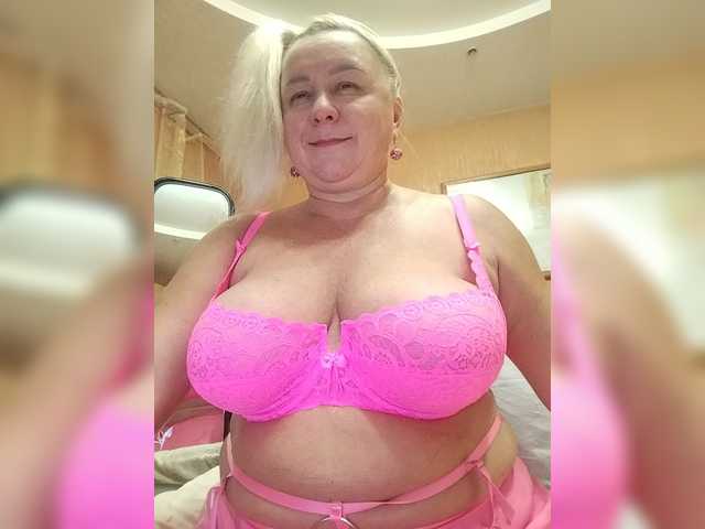 MiraRobens1 live cam