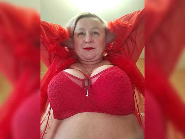 MiraRobens1, en directo ahora en BongaCams