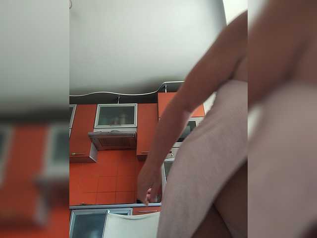MiraRobens1 live webcam show