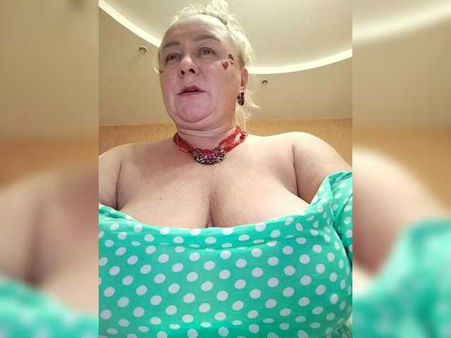 MiraRobens1 live webcam show