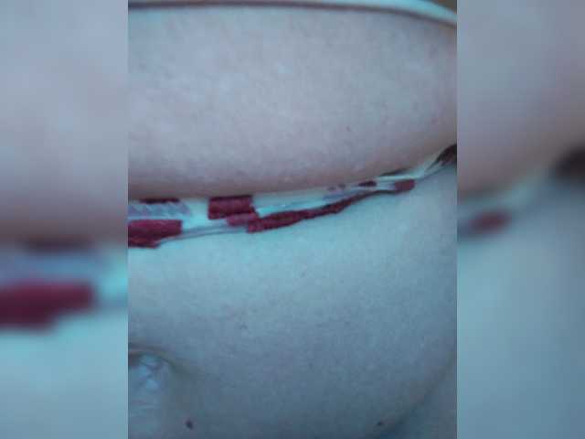 MiraRobens1 live cam on BongaCams