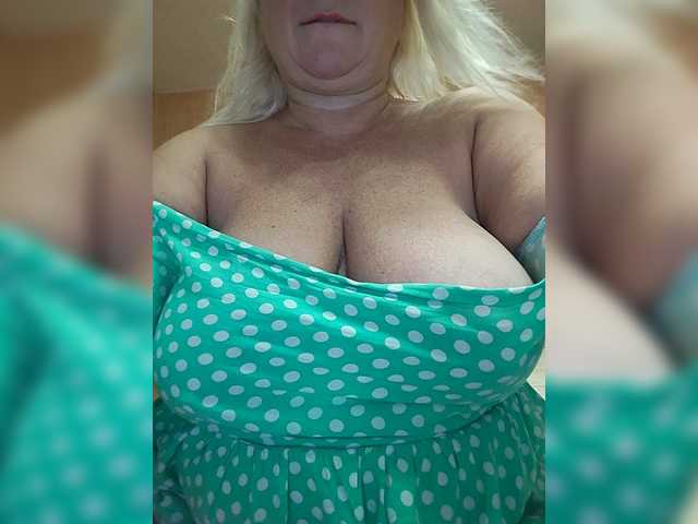 MiraRobens1 live webcam show