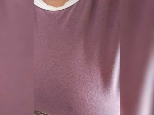 MiraRobens1 live cam on BongaCams