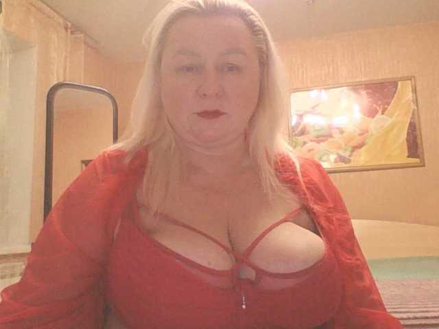 MiraRobens1, en directo ahora en BongaCams