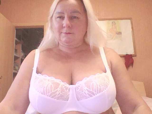 MiraRobens1 live webcam show