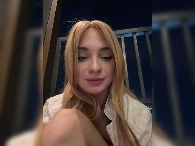 Live трансляция AstridMoss - Runet.cam