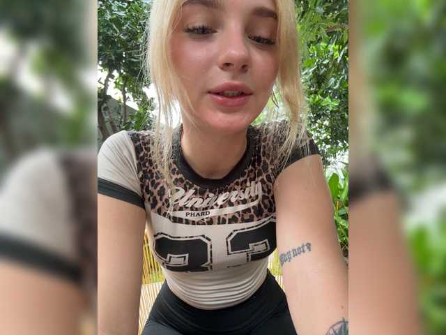 Live трансляция AstridMoss - slutnetki.online