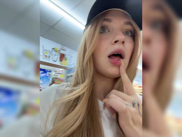 Live трансляция AstridMoss - Runet.cam