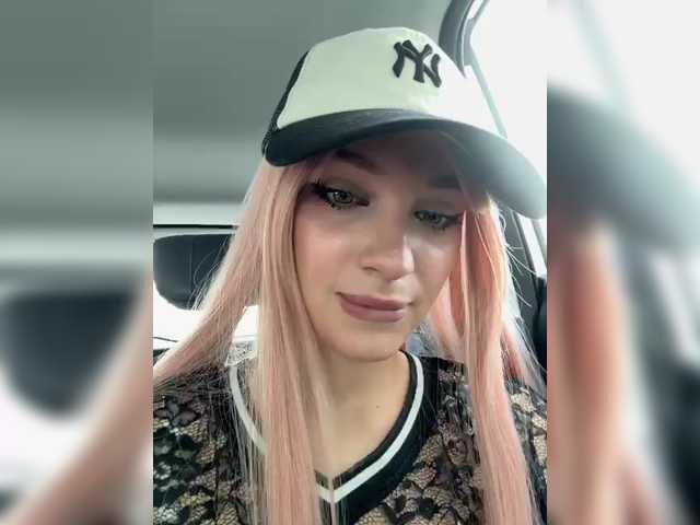 AstridMoss live cam on BongaCams