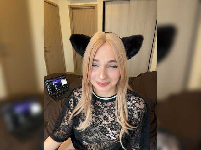 Live трансляция AstridMoss - slutnetki.online