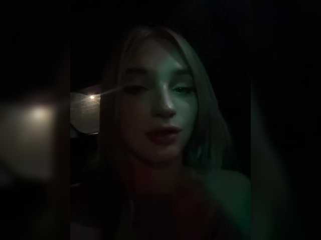 AstridMoss live cam on BongaCams