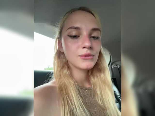 AstridMoss live cam on BongaCams