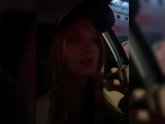 AstridMoss live cam on BongaCams