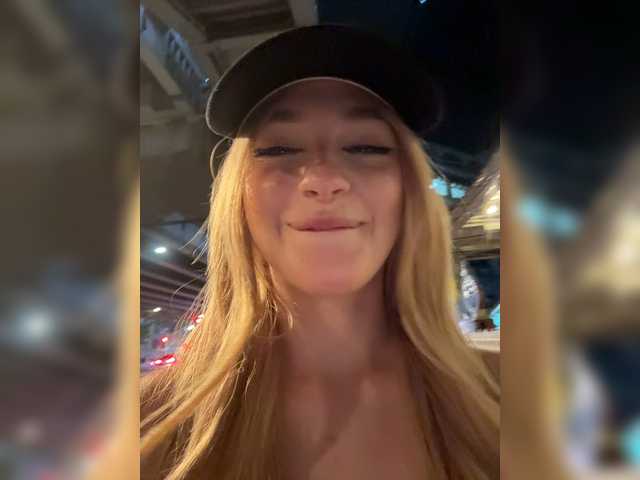 Live трансляция AstridMoss - Runet.cam