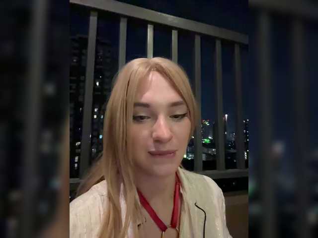 AstridMoss live cam on BongaCams