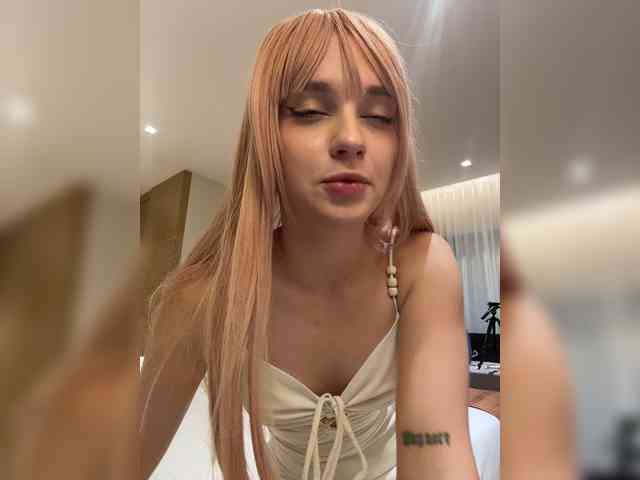 AstridMoss Sex Cam Show