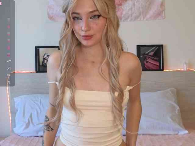 AstridMoss AstridMoss