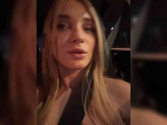 AstridMoss Sex Cam Show