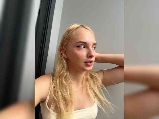 AstridMoss AstridMoss