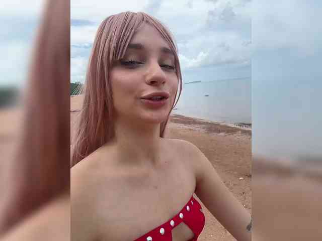 AstridMoss Sex Cam Show