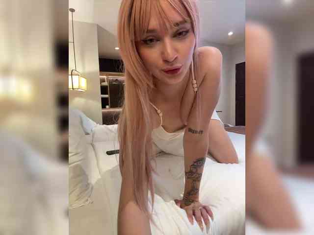 AstridMoss Sex Cam Show