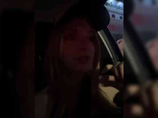 AstridMoss Sex Cam Show