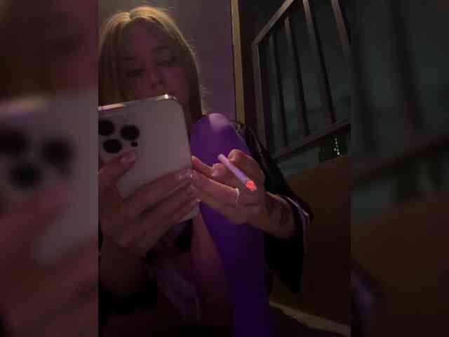 AstridMoss AstridMoss