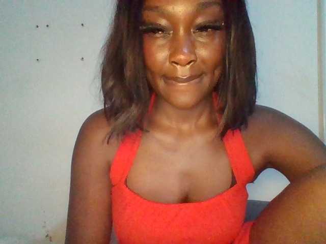 LunaScar555 live cam on BongaCams