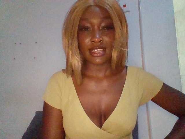 LunaScar555 en direct sur BongaCams