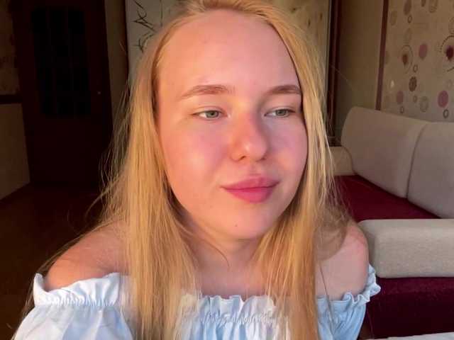 OdiliaVolking live cam on BongaCams
