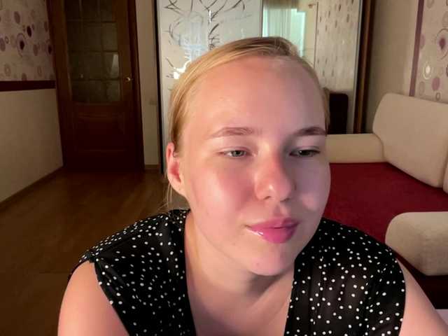 OdiliaVolking live cam on BongaCams