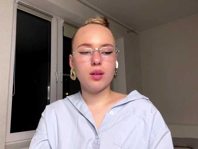 odiliavolking cam belle