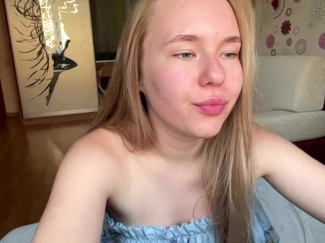 OdiliaVolking live cam on BongaCams