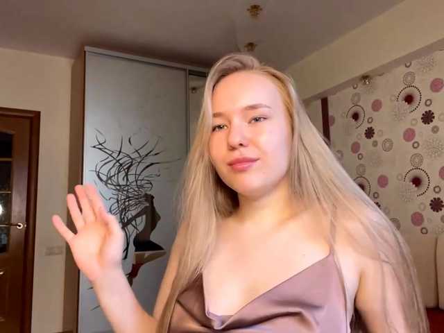 OdiliaVolking live cam on BongaCams