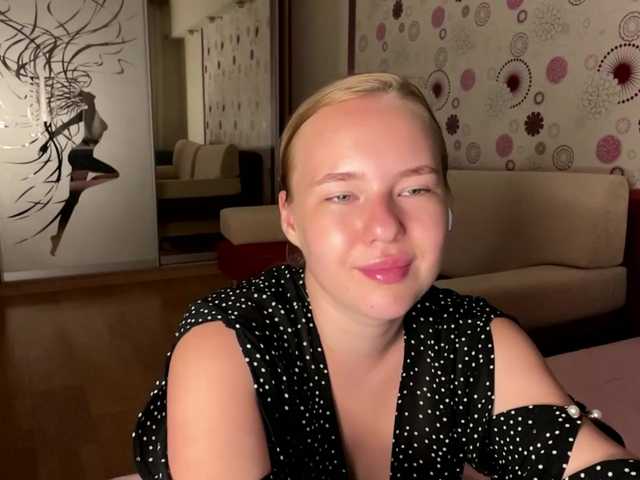 OdiliaVolking live cam on BongaCams