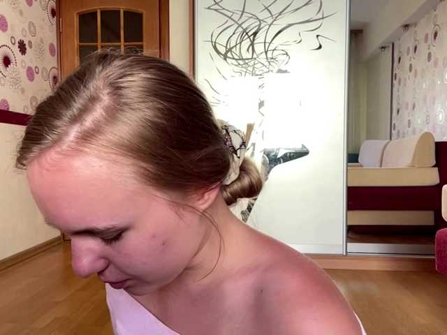 OdiliaVolking live cam on BongaCams