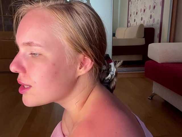 OdiliaVolking live cam on BongaCams