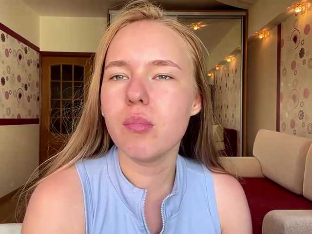 OdiliaVolking live cam on BongaCams