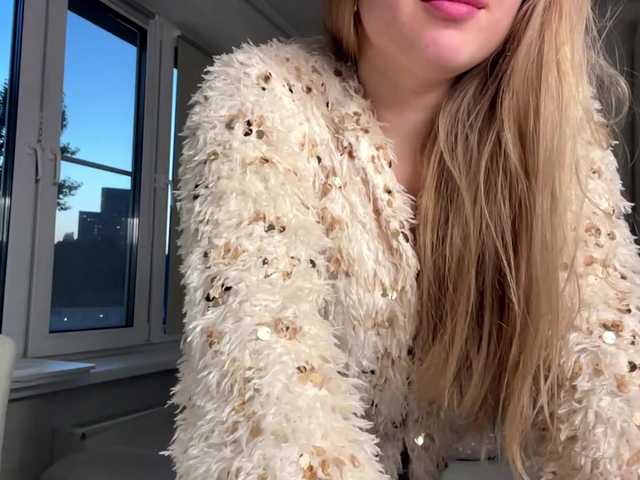 OdiliaVolking live cam on BongaCams