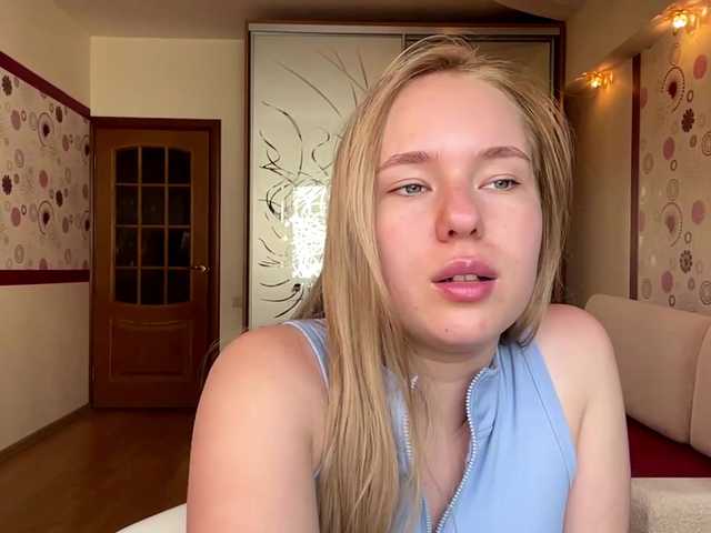 OdiliaVolking live cam on BongaCams