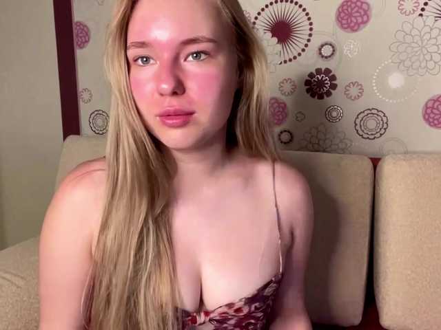 OdiliaVolking live cam on BongaCams