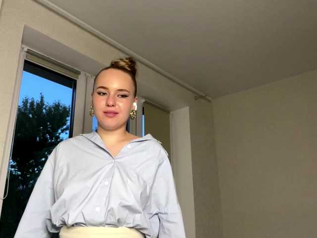 OdiliaVolking live cam on BongaCams