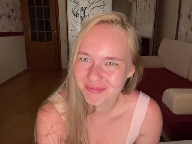 OdiliaVolking live cam on BongaCams
