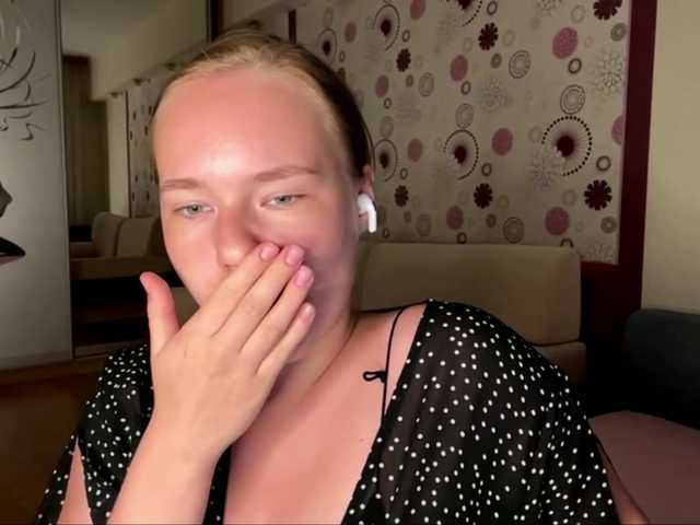 OdiliaVolking live cam on BongaCams