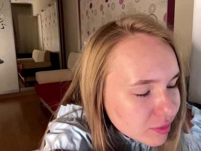 OdiliaVolking live cam on BongaCams