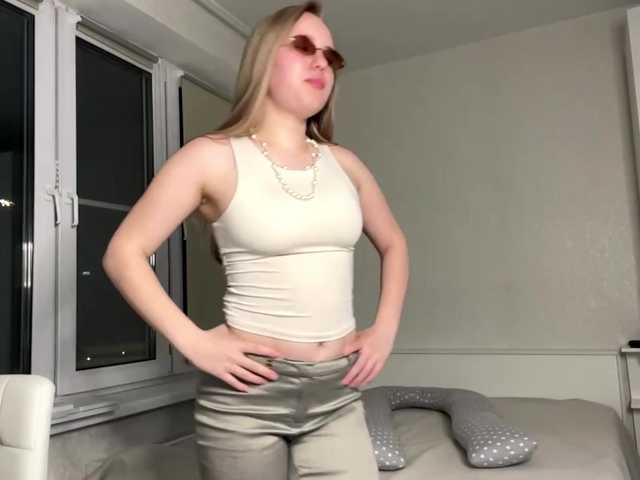 OdiliaVolking live cam on BongaCams