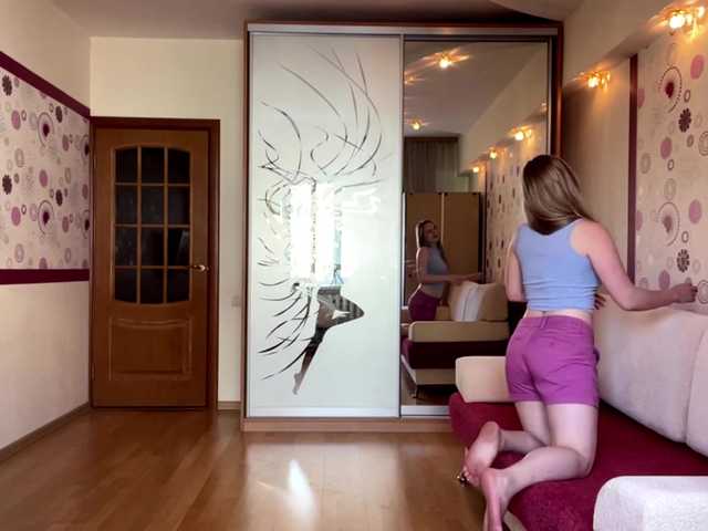 OdiliaVolking live cam on BongaCams
