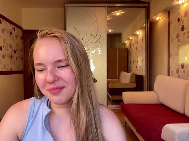 OdiliaVolking live cam on BongaCams