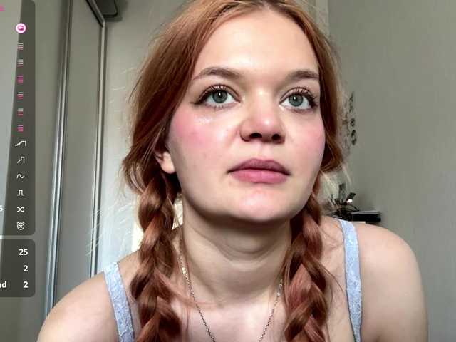 LorrettaKeitel live cam on BongaCams