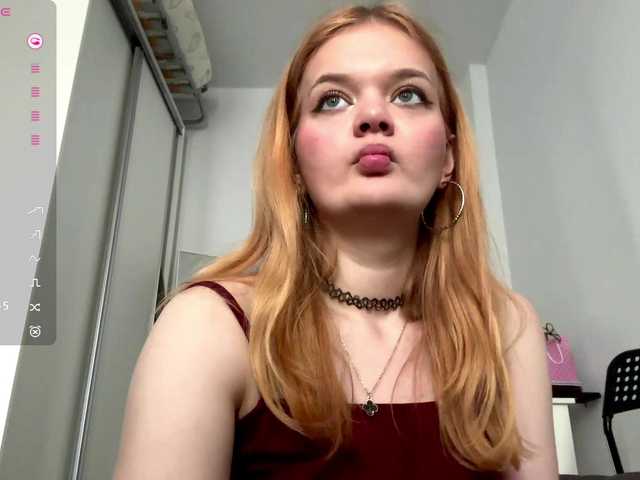 LorrettaKeitel live cam on BongaCams